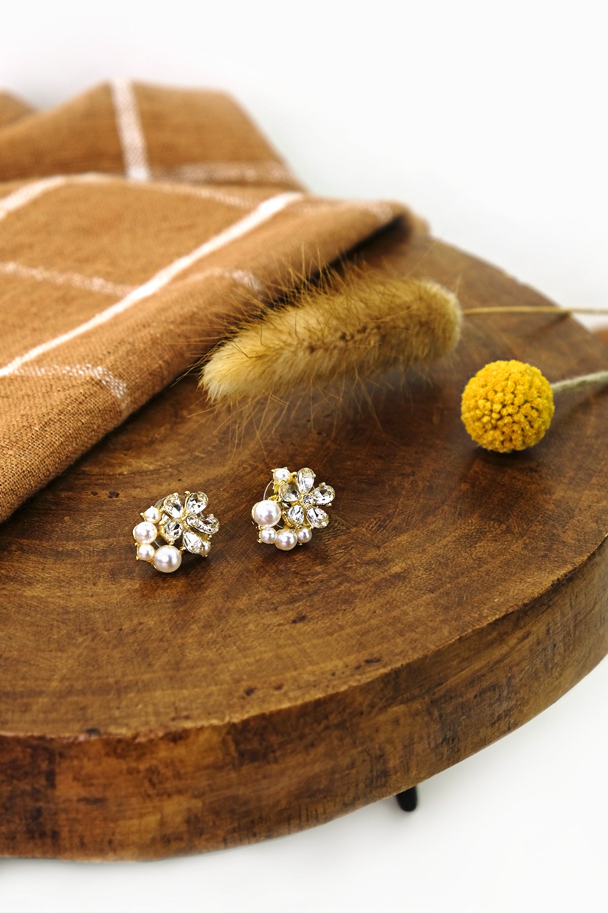Faux Pearl Bubble Earrings (Gold)