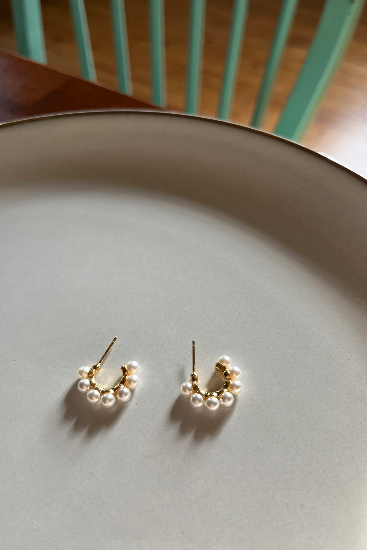 Mary Pearl Earrings