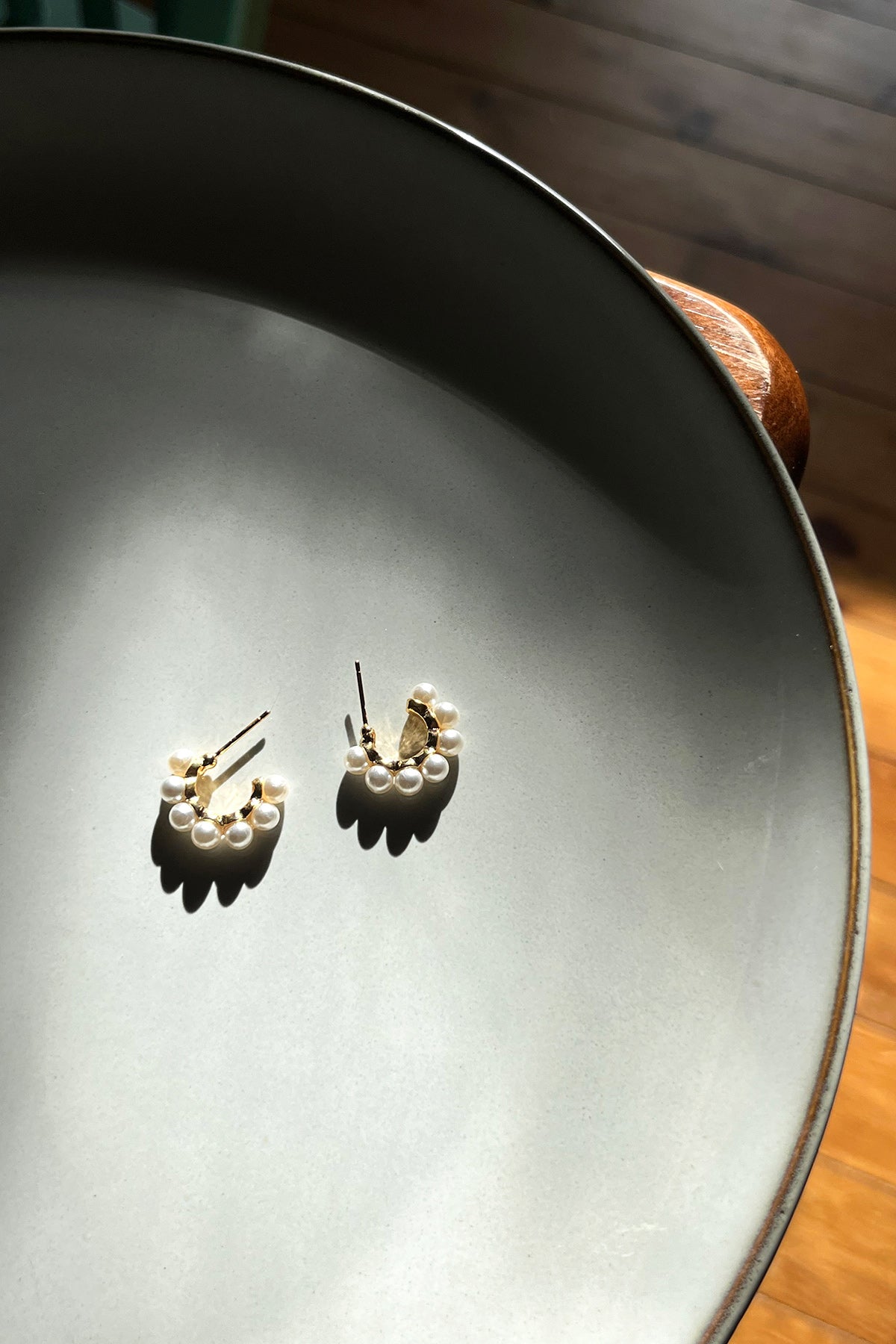Mary Pearl Earrings