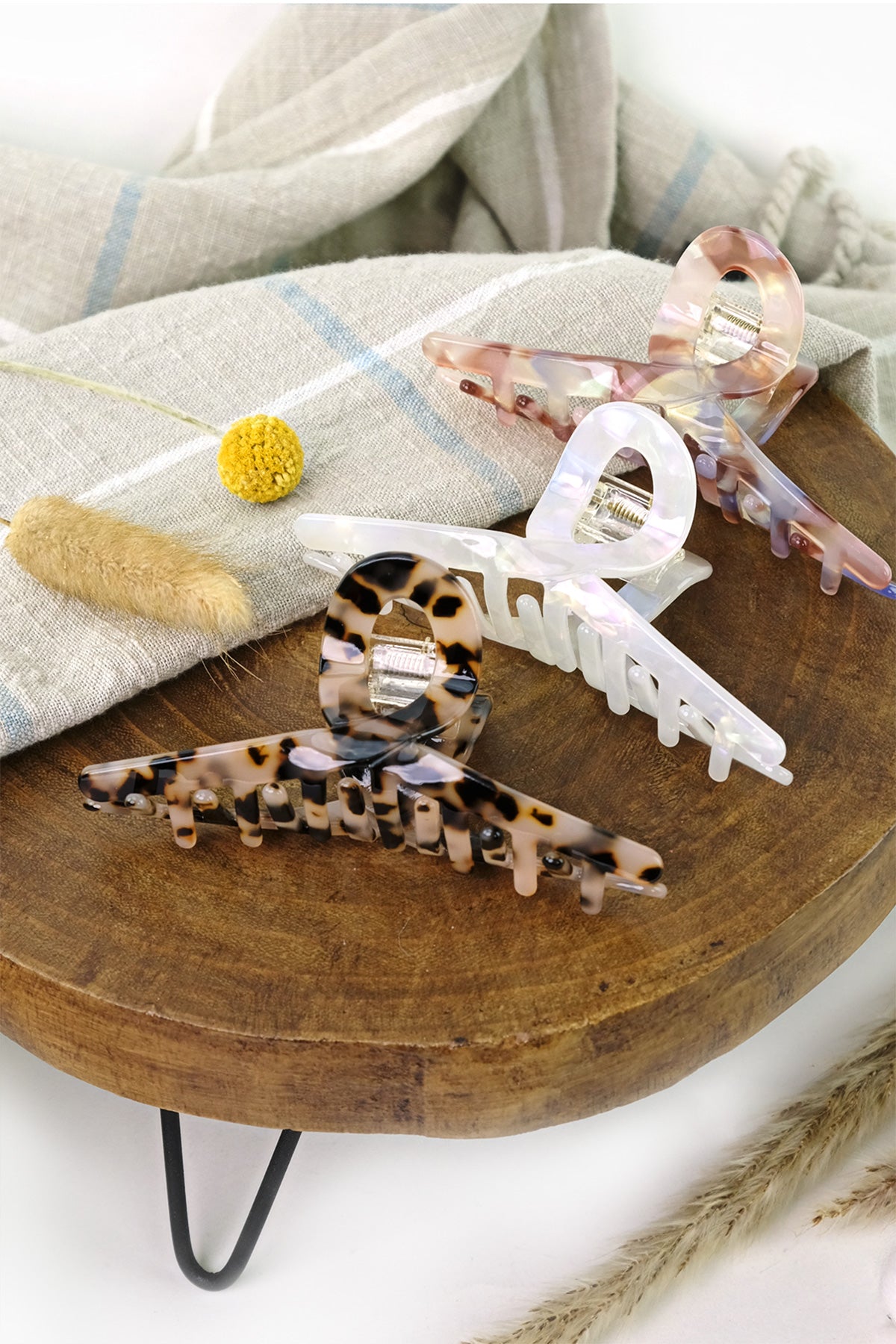 Tortoiseshell Jaw Claw Hair Clip