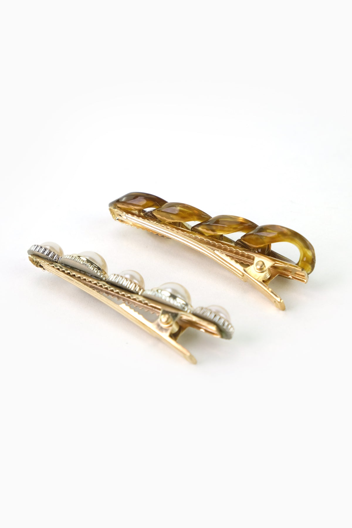Pearl And Acrylic Chain Link Hair Clip Set (Brown Tortoise)