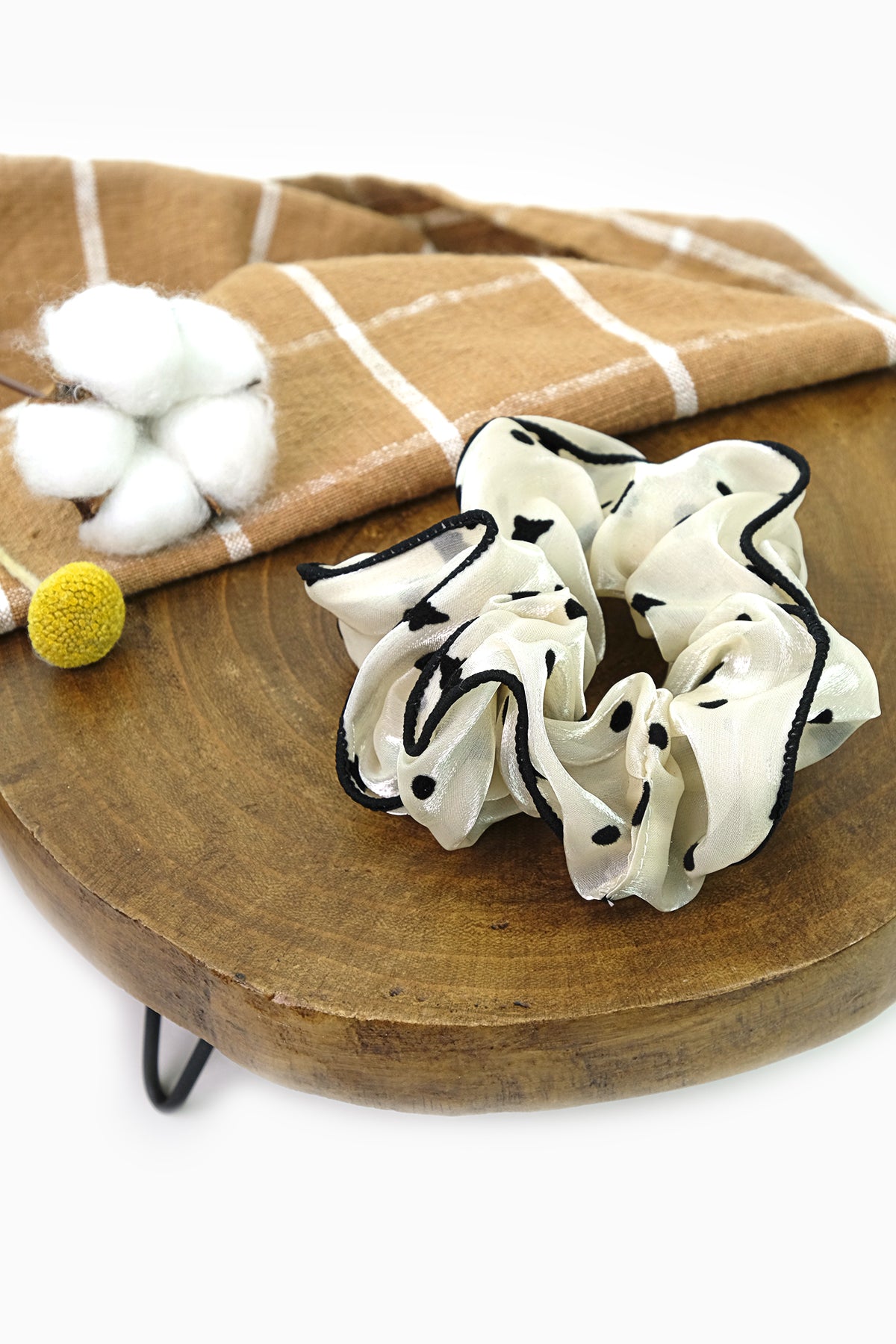 Neutral Tone Trim Scrunchie (Sheer Butterfly)