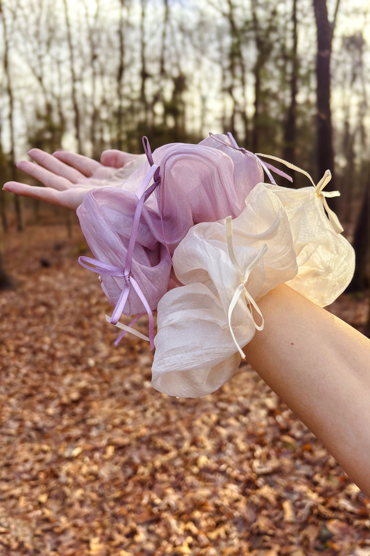 Romantic Ribbon Scrunchie (Ivory & Purple)