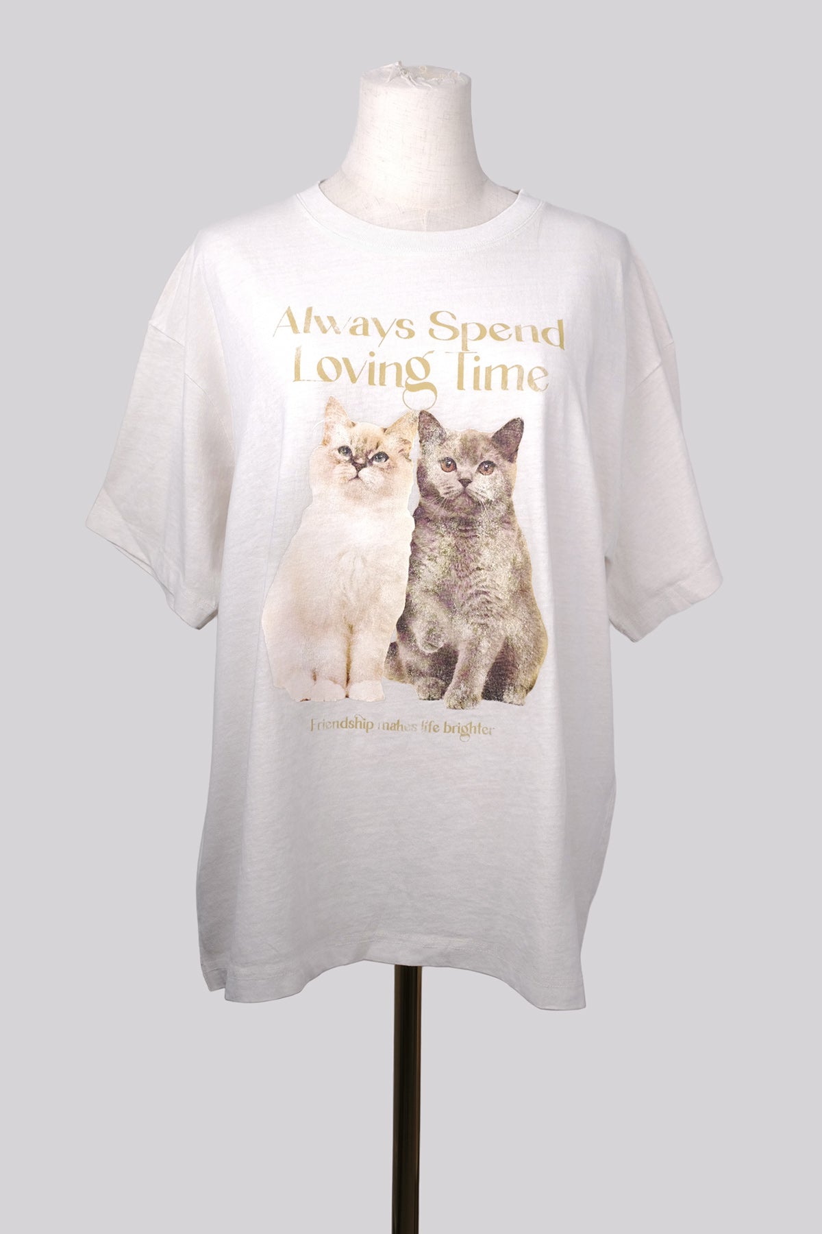 Friendship Cats Short-Sleeved T-Shirt (Ecru) Front