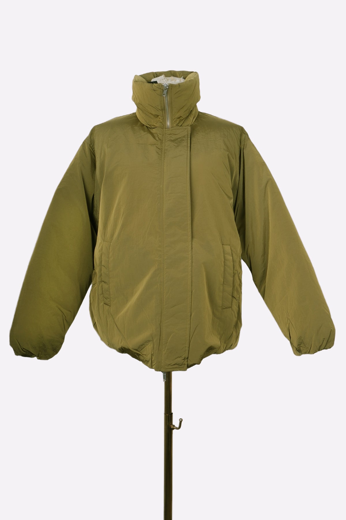 Balloon Puffer Jacket (Olive) Front